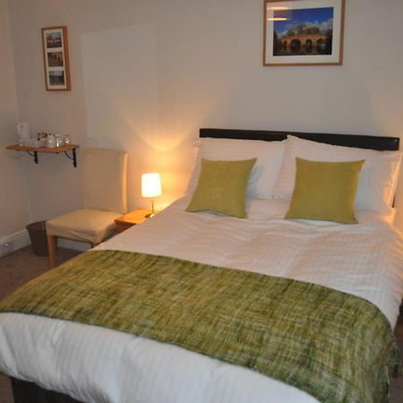 Woodlands 159 Bed and Breakfast Pershore Exteriör bild