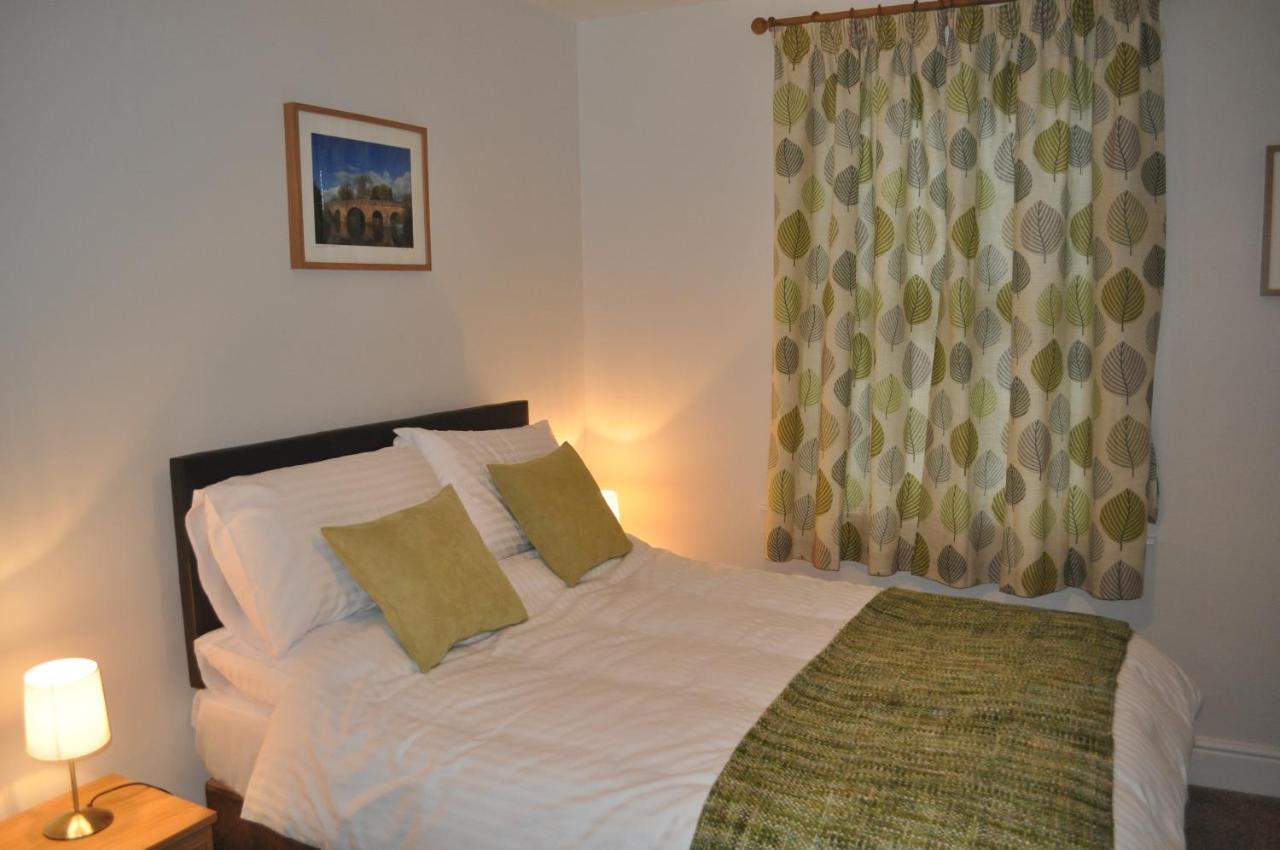 Woodlands 159 Bed and Breakfast Pershore Exteriör bild
